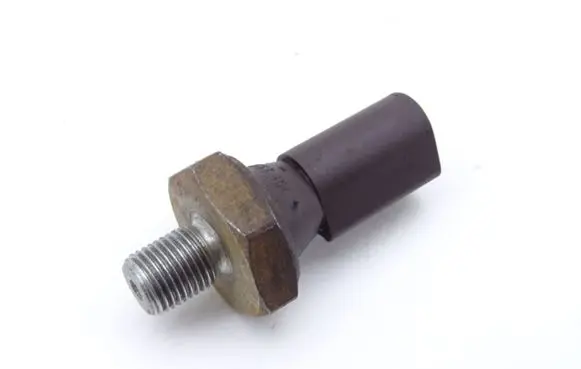 Volkswagen Golf V Oil pressure sensor 038919081D