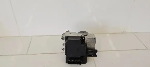 Mercedes-Benz E W210 ABS Pump A0034319012 0265202436