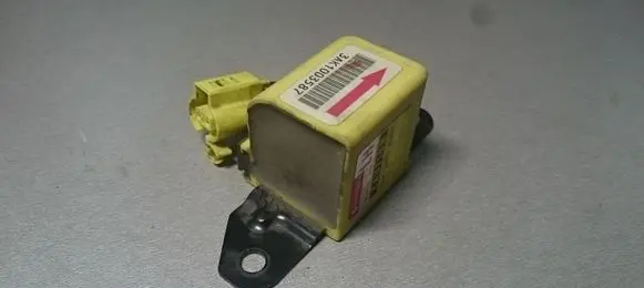 Subaru Impreza II Airbag deployment crash/impact sensor 1872000420