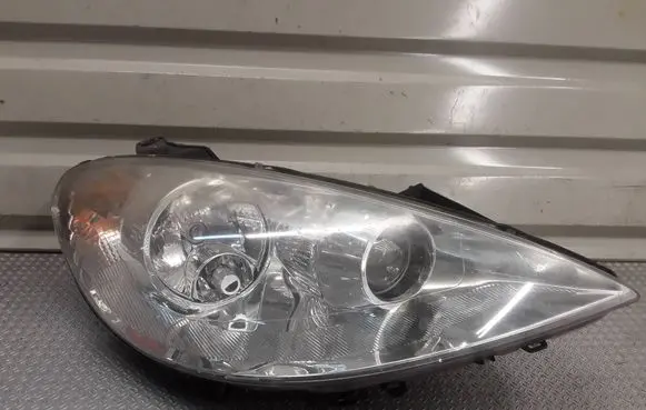 Peugeot 807 Headlight/headlamp 