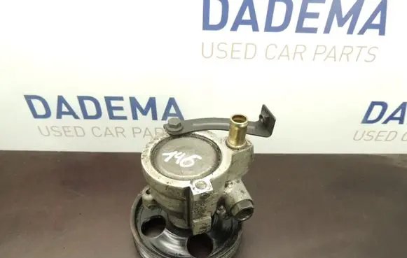 Volvo S40, V40 Power steering pump D146