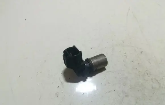 Volvo S80 Crankshaft position sensor 8627355 029600-1210