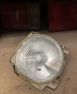 Volkswagen Golf II Headlight/headlamp 02427R20 7R01401