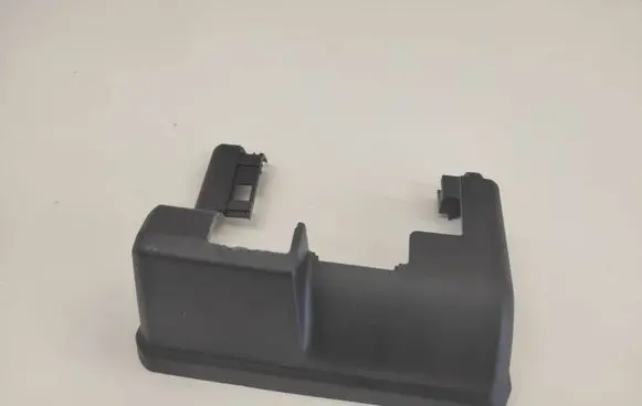 Audi Q7 4M Rear seat rail trim cover 4M0883690A
