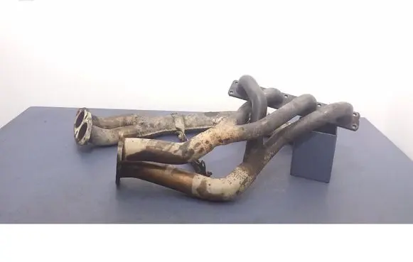 BMW X3 E83 Exhaust manifold 7506778