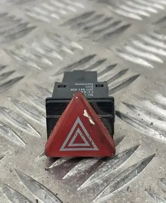 Audi A3 S3 8P Hazard light switch 9751260 8P0941509