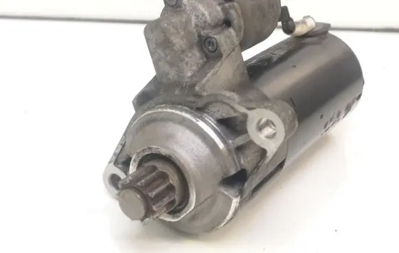 Volkswagen Golf V Starter motor