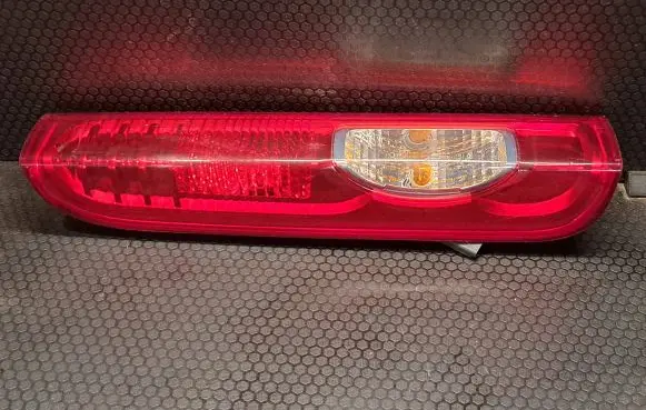 Renault Trafic II (X83) Rear/tail lights 8200415250 89316011 93854431
