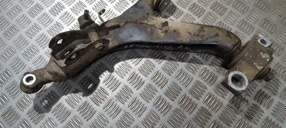 Lexus IS 220D-250-350 Front lower control arm/wishbone