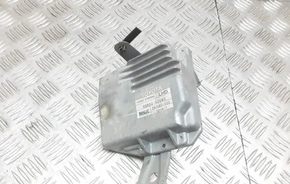 Toyota Corolla E120 E130 Power steering control unit/module 8965002090
