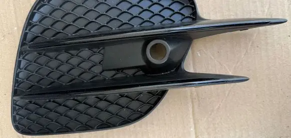 Mercedes-Benz GLC X253 C253 Front bumper lower grill A2538857601