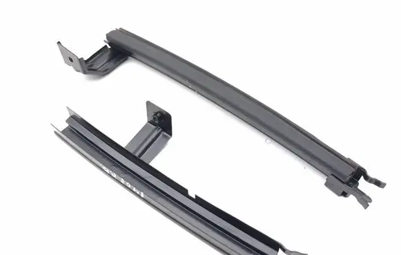 Renault Arkana Front door windshield rail 802401368R