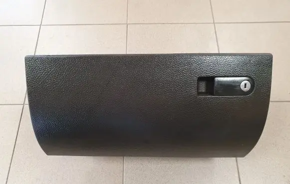 Volkswagen Transporter - Caravelle T5 Glove box 7H5858721A 7H5857095J
