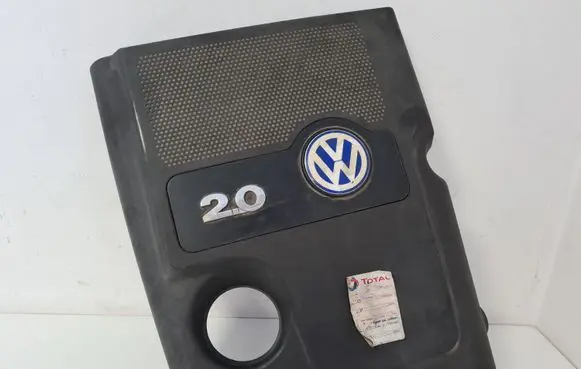 Volkswagen PASSAT B5.5 Engine cover (trim) 06B103925