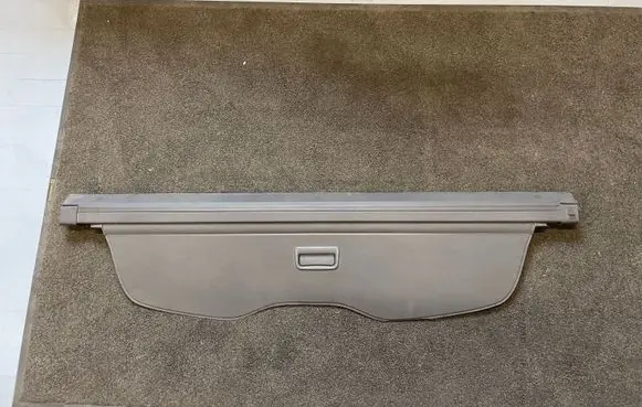 Volkswagen Touareg I Parcel shelf load cover 7L6867773J