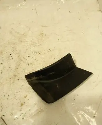 Rear/tail light trim molding