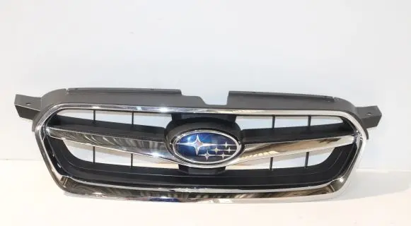 Subaru Legacy Front bumper upper radiator grill 91121AG150