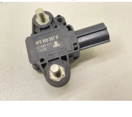 Audi A6 S6 C6 4F Airbag deployment crash/impact sensor 4F0955557B