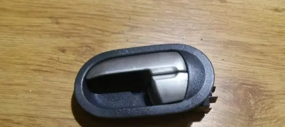 Mitsubishi Colt Front door interior handle