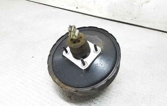 KIA Magentis Brake booster