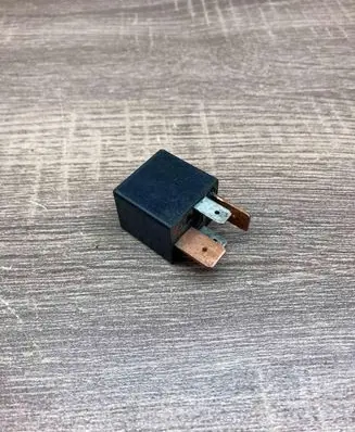 Opel Frontera A Other relay ACB82201 MB301978 M09