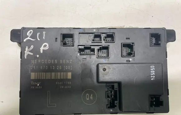 Mercedes-Benz E W211 Other control units/modules 2118701326