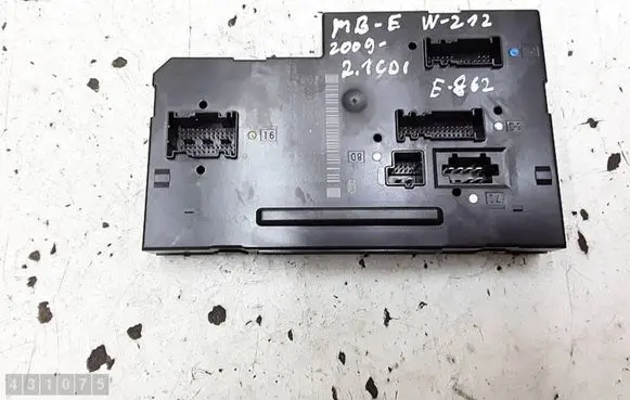 Mercedes-Benz E W212 Central body control module 2129000004 5DK00962057 2125452832