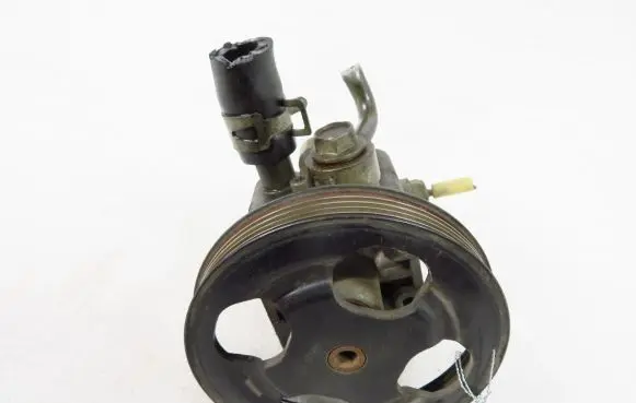 Mazda 626 Power steering pump