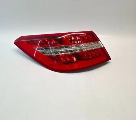 Mercedes-Benz E C207 W207 Rear/tail lights A2079060158