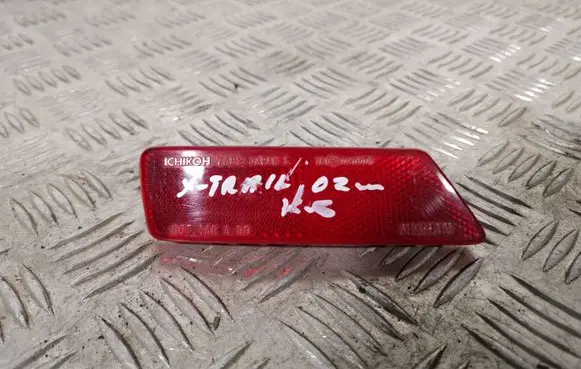 Nissan X-Trail T30 Rear tail light reflector