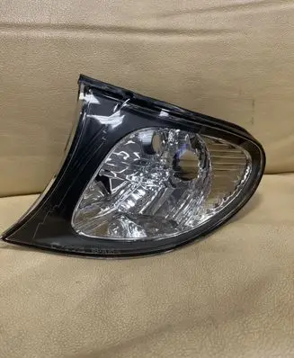 BMW 3 E46 Front indicator light 18A164 03302210 18A164A12B