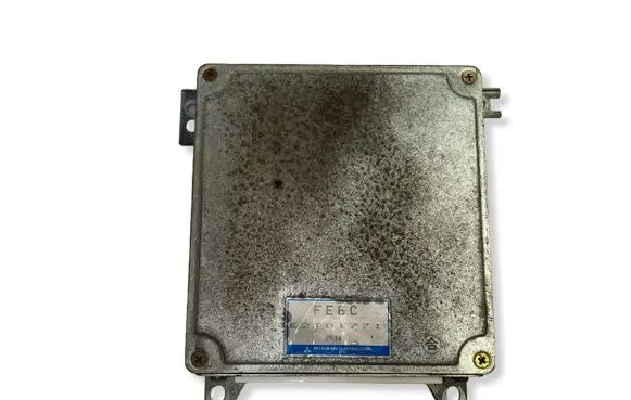 Mazda 626 Engine control unit/module FE6C