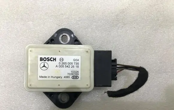 Mercedes-Benz E W212 ESP acceleration yaw rate sensor A0055422618