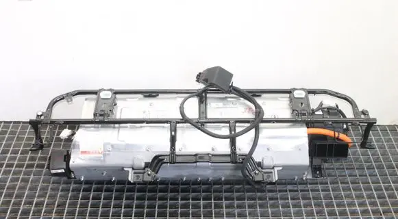 Hyundai Ioniq Hybrid / electric car battery 37501G2000 37510G2000