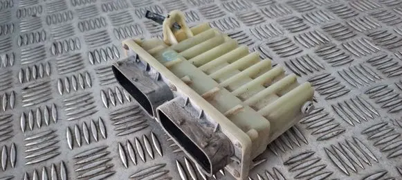 Opel Astra G Coolant fan relay 24410130
