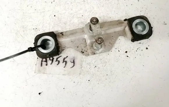 Skoda Fabia Mk2 (5J) Rear door lock loop/hook striker 8p4827507a