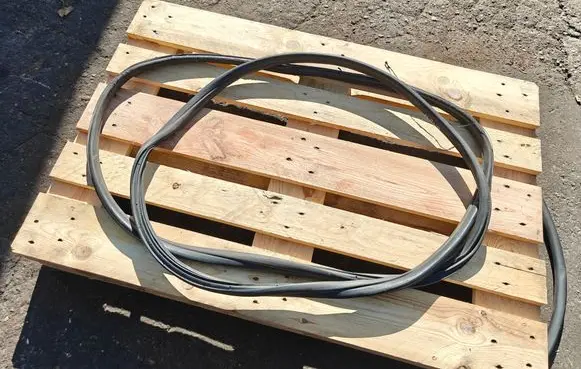 Ford Transit Custom Sliding door rubber seal 