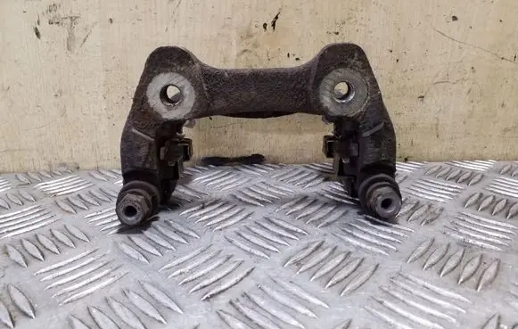 Land Rover Range Rover Sport L320 Brake caliper pad carrier rear 