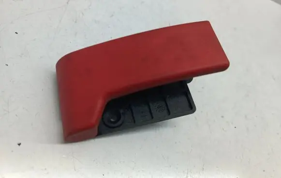 Engine bonnet (hood) release handle