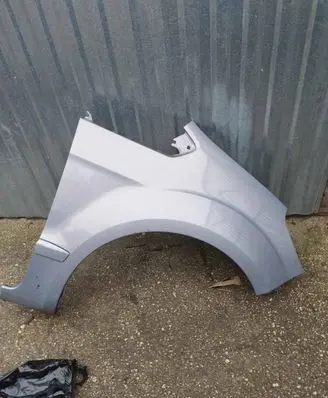 Ford Galaxy Fender