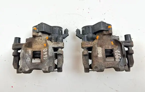 Rear brake caliper