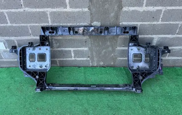 Hyundai Ioniq 5 Front piece kit 