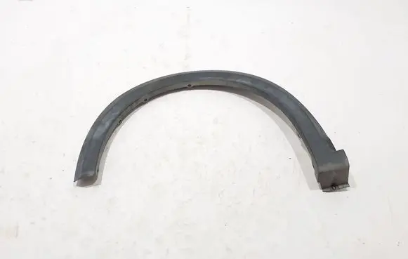 Front arch trim
