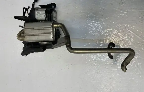 Volkswagen Touran II Auxiliary pre-heater (Webasto) 1K0815065AT