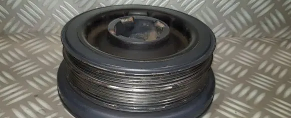 BMW 5 E60 E61 Crankshaft pulley 273409533