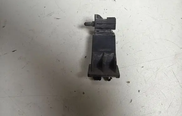 Ford Mustang VI Outside/exterior temperature sensor FR3T12B664AB