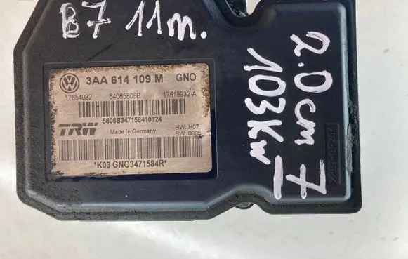 Volkswagen PASSAT B7 ABS Pump 3AA614109M