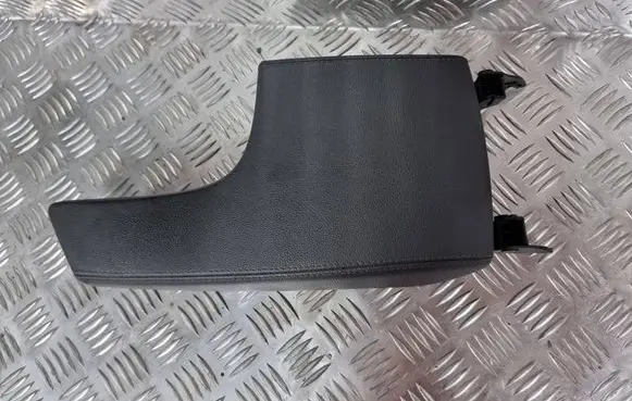 Opel Insignia A Armrest 