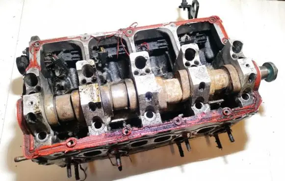 Ford Galaxy Engine head 038103373r
