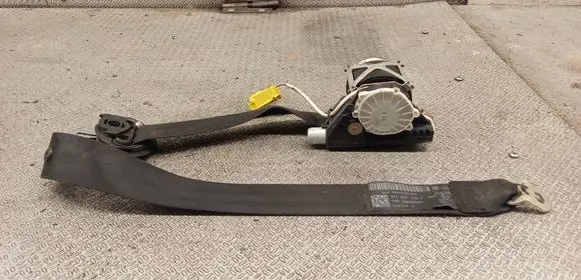Volkswagen PASSAT B6 Front seatbelt 3C1857705F